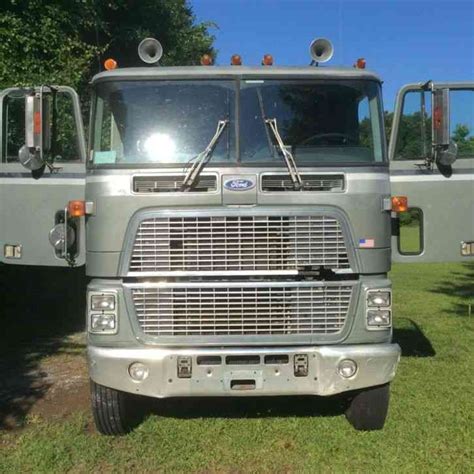 Ford Cl Sleeper Semi Trucks