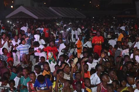 Grand Bassam Un Réveillon Bien Enflammé Au Stade Municipal 7culture