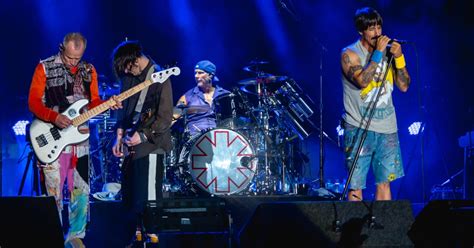 Οι Red Hot Chili Peppers ανακοίνωσαν την περιοδεία 2023 μαζί με The