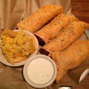 Buffalo Chicken Wrapper Menu Cheddar S Scratch Kitchen Austin