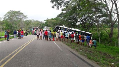 Bus De Brasilia Se Accidenta En La Cordialidad El Universal Cartagena