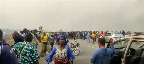 Sahara Reporters On Twitter Massive Protest Rocks Benin Ore