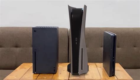 Ps5 Size Comparison Playstation Towers Over The Xbox Series X And Even Looks Down On The King