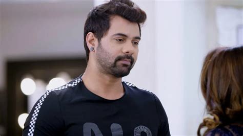 Watch Kumkum Bhagya Tv Serial Webisode Of Th January Online On Zee