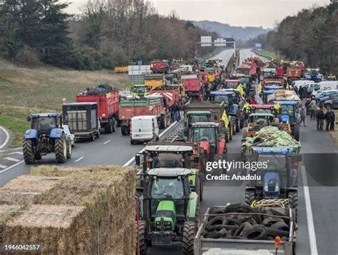 Farmer Protest Photos And Premium High Res Pictures Getty Images