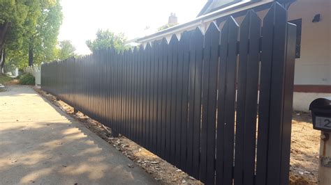 custom picket fence pointed tops | Picket fence, Fence, Sidewalk