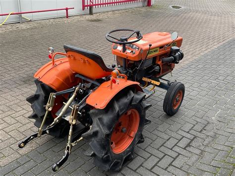 Kubota B7001 Van Der Mei Tractoren