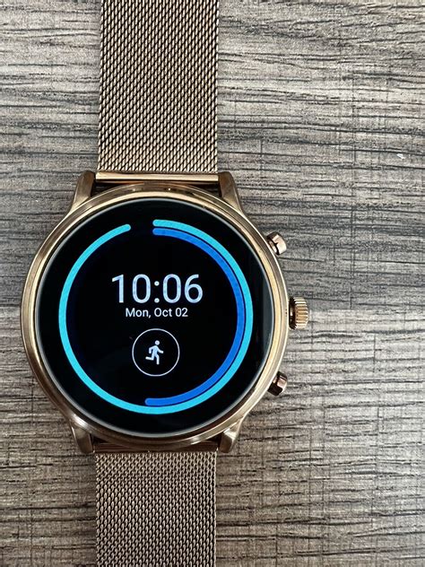 Fossil Gen 5 Smartwatch Julianna HR 44mm = Rose Gold=Tone Stainless ...