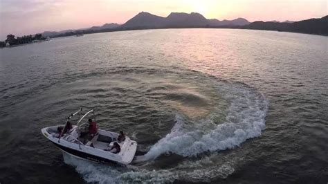 Speedboating In Fateh Sagar Lake Udaipur Connecting Traveller