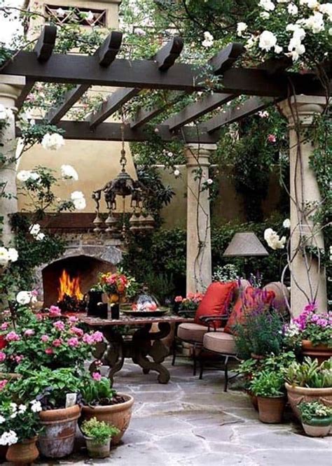 Amazing Outdoor Spaces You Will Never Want To Leave Backyard