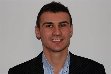 Dragos Luscan - Doctor Info Ro