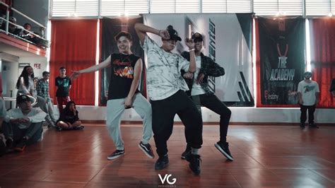 La Mejor CoreografÍa Remix De Daddy Yankee Por Alexa Guerrero