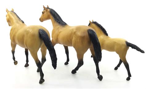 Lot - Breyer Buckskin Model Horses