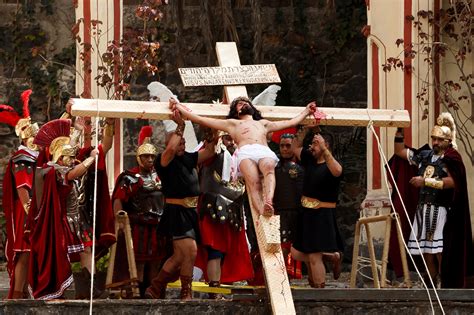 Semana Santa 2022 Qué Días Son Feriados Y Cuándo Comienza La Festividad Religiosa Infobae