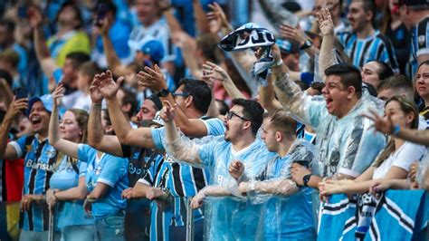 Torcida pede para o Grêmio dar chapéu no Rosário Central por Di María