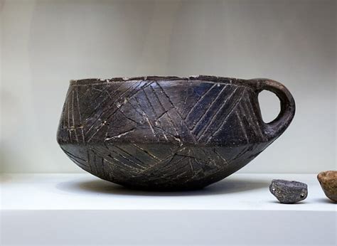 ⩥ Carved Pottery Incising The Ceramic Surface