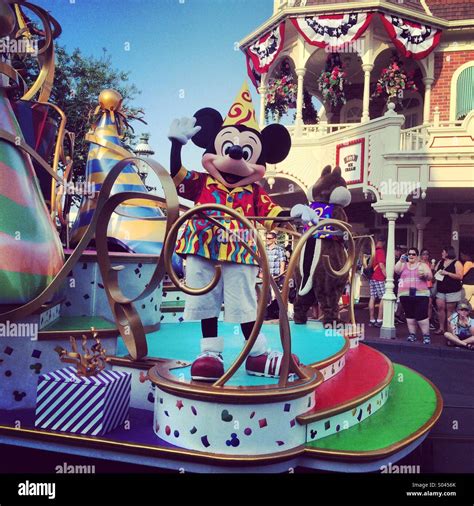 Parade-Mickey-Mouse Stockfotografie - Alamy