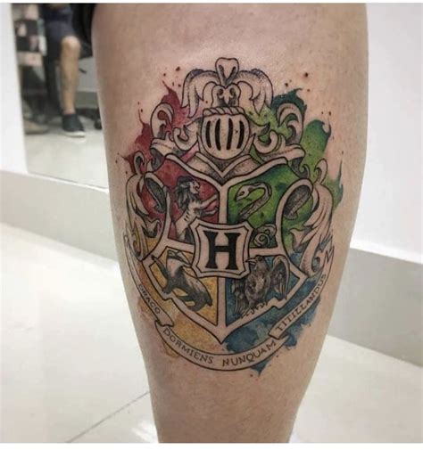 Hogwarts crest | Harry potter tattoos, Crest tattoo, Tattoos