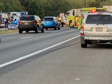 Update I 81 Crash In Roanoke County Results In Double Fatality Wfxrtv