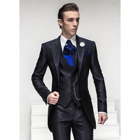 Nice Suit One Button Navy Blue Peaked Lapel Groom Tuxedos Groomsmen Men