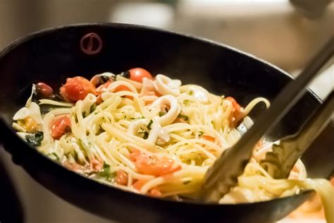 Macarr O Ao Alho E Oleo Tomate Cereja Perfeito Para A Sua Semana