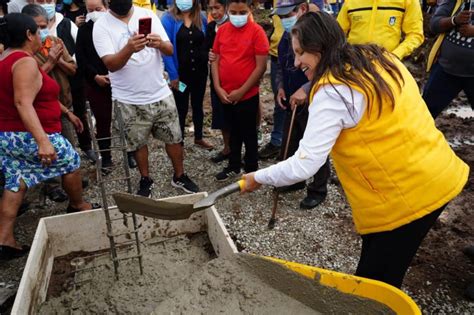 Alcade Sebasti N Siero Coloca La Primera Piedra Para Nueva Escuela En