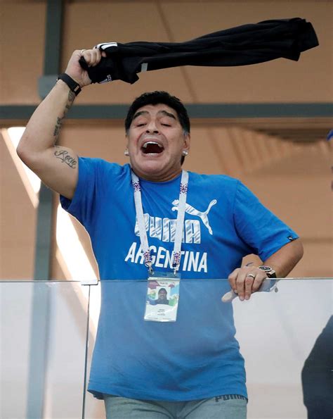 Muere Diego Armando Maradona A Los 60 Años