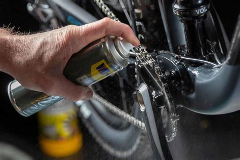 Comment graisser sa chaîne de vélo WD 40 FRANCE