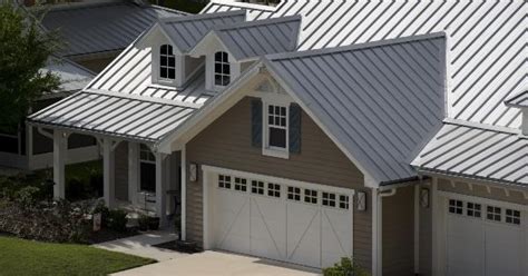 Exploring The Pros And Cons Of Metal Roofing In Florida Top Metal Roofing Contractors In Florida