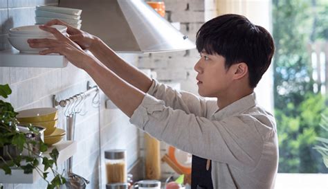 Tidying Inside And Out In Kbs S Your House Helper Dramabeans Korean