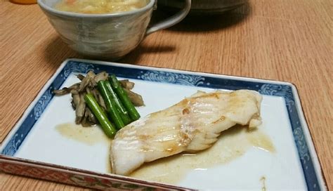 白身魚のバター醤油焼き By аоi 【クックパッド】 簡単おいしいみんなのレシピが358万品