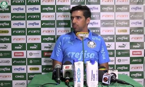 Abel Ferreira mostra orgulho por convocação de Rony e Veiga Um prêmio