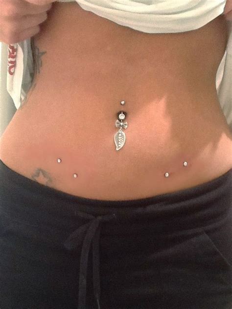 Awesome Belly Button Piercing Ideas That Are Cool Right Now Gravetics