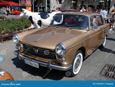 Peugeot 404 editorial stock image. Image of fast, race - 21665344