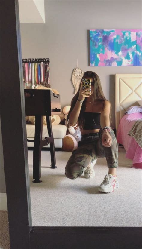 Pin En Hot Booties