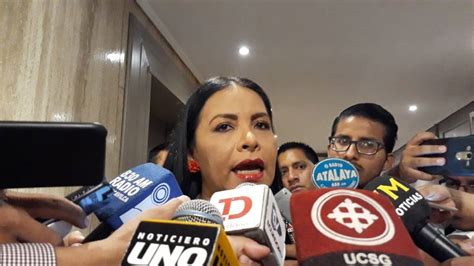 Diana Atamaint Dice Que Responderá A La Asamblea Y Al Ecuador Ante