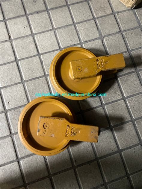 PC05 7 PC30 PC35 PC55 PC40 7 PC70 PC120 3 Front Idler For Komatsu