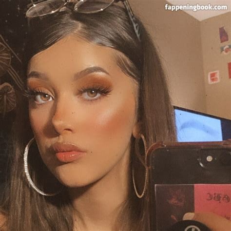 Chlo Poko Chlo Chlopoko Nude Onlyfans Leaks Fappening