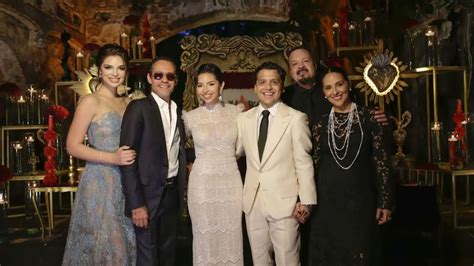 Es Oficial Hay Boda Entre Ngela Aguilar Y Christian Nodal Punto Mx