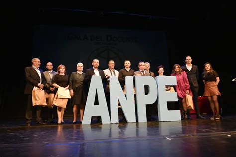 Fotos Anpe Homenajea A Los Maestros Jubilados Y Entrega Un Premio A La