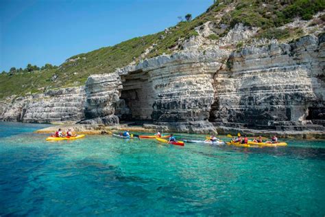 Paxos Excursión guiada en kayak Mongonissi 2 Avlaki snorkel