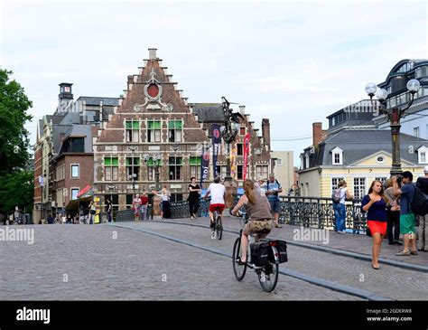 Sint Michielsbrug Stone Bridge Hi Res Stock Photography And Images Alamy