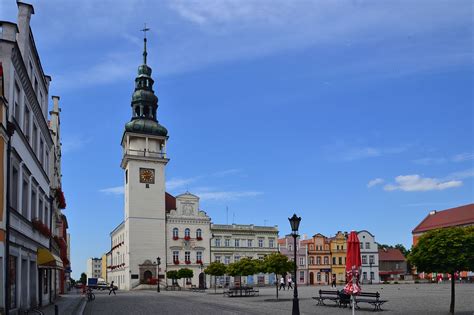 Pierzeja północno zachodnia ul Rynek Bytom Odrzański zdjęcia