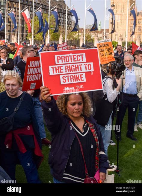 London England Gro Britannien Mai Ein Protestteilnehmer