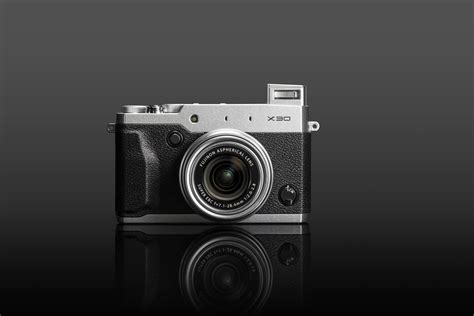 First Look: Fujifilm X30 - Fuji Rumors