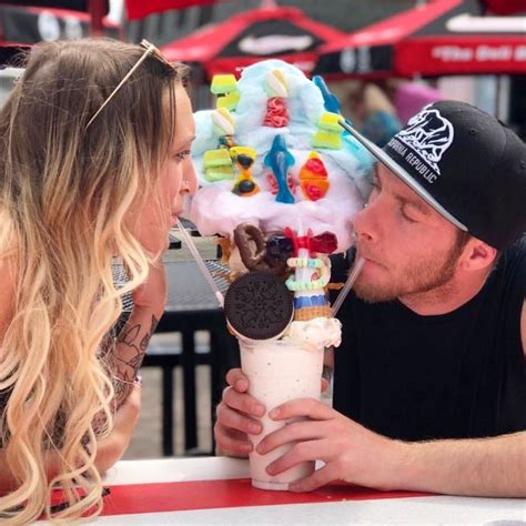 Milkshake Instagramable Di New Jersey Bikin Pingin Foto Semua Menunya