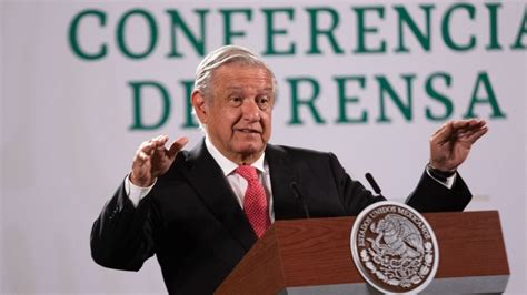 Amlo Ya No Es Tan Popular Baja Al Su Aceptaci N A A Os De Su