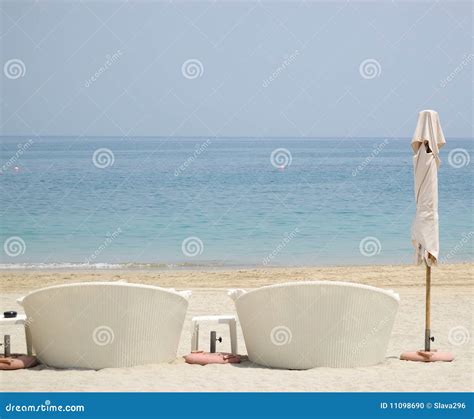 Beach of luxury hotel stock photo. Image of landscape - 11098690