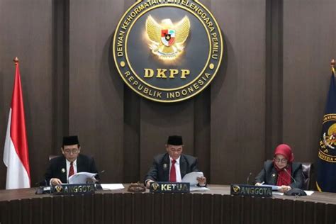 Besok Dkpp Akan Periksa Ketua Dan Anggota Kpu Karena Langgar Kode