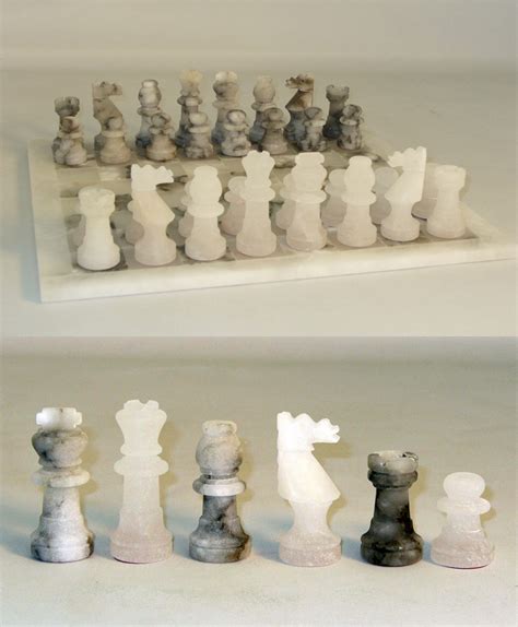 Alabaster Chess Set Spiral Grey And White